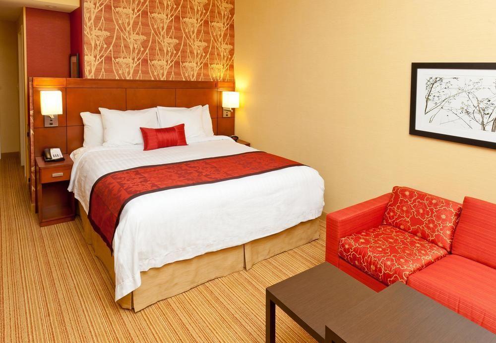 צ'יקטווואגה Courtyard By Marriott Buffalo Airport מראה חיצוני תמונה