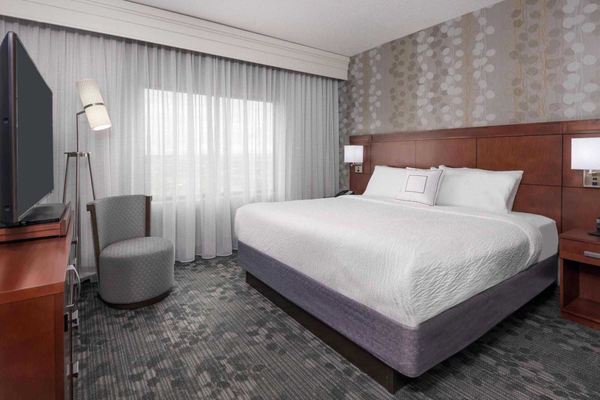 צ'יקטווואגה Courtyard By Marriott Buffalo Airport מראה חיצוני תמונה