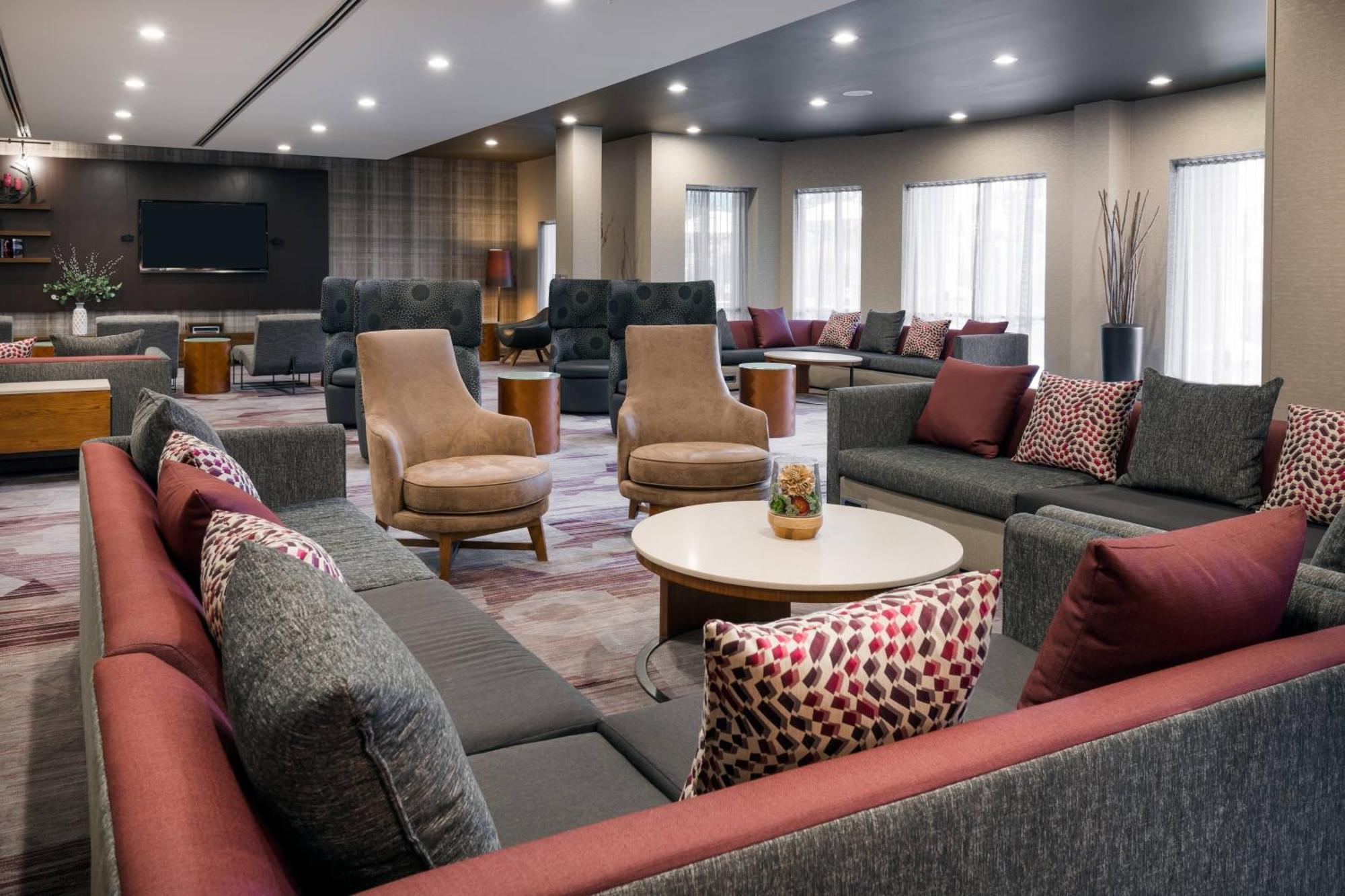 צ'יקטווואגה Courtyard By Marriott Buffalo Airport מראה חיצוני תמונה